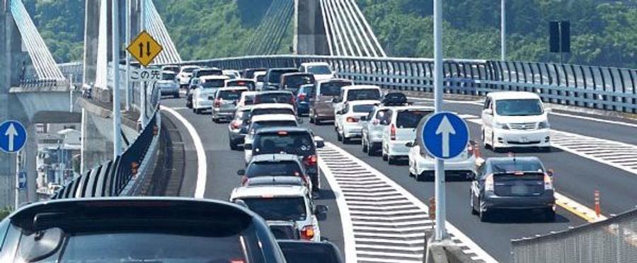 Zipper Merges: A Tricky Traffic Challenge for Japanese Drivers