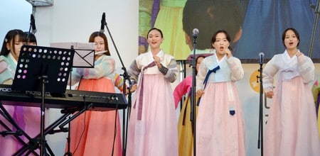 Japan's Charm Offensive: Captivating More Than Half of South Korea's Heart