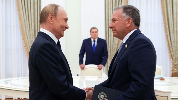 Putin Hails Summit as 'Extremely Beneficial'