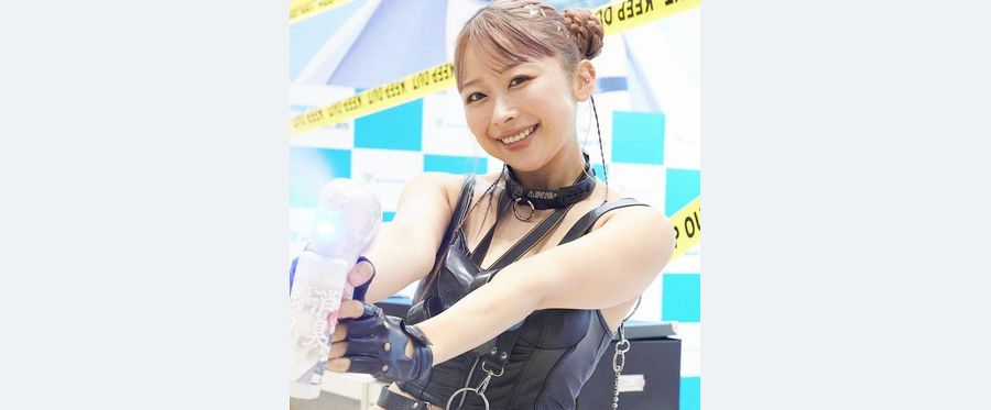 Battling the Funk: Odor-Eliminating Booths at Comiket Create Buzz