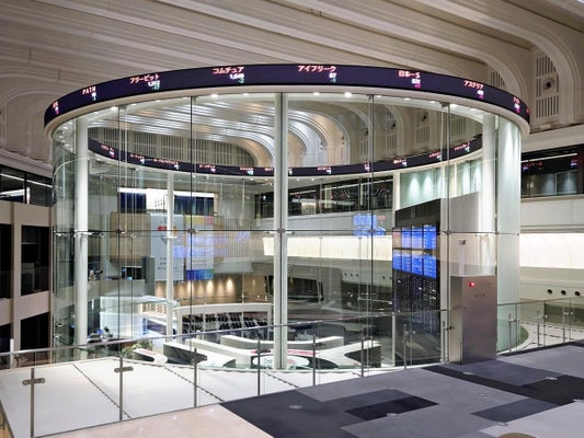Tokyo Stocks Smash Records For Third Consecutive Day