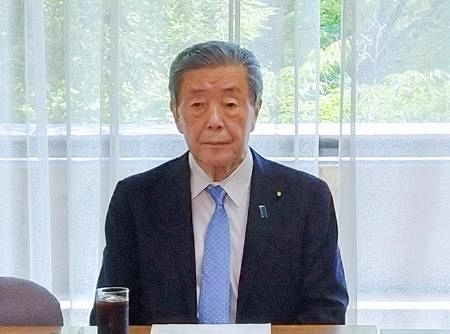 Unexpected Twist: Liberal Democratic Party's Moriyama Prevails for Continued Tenure