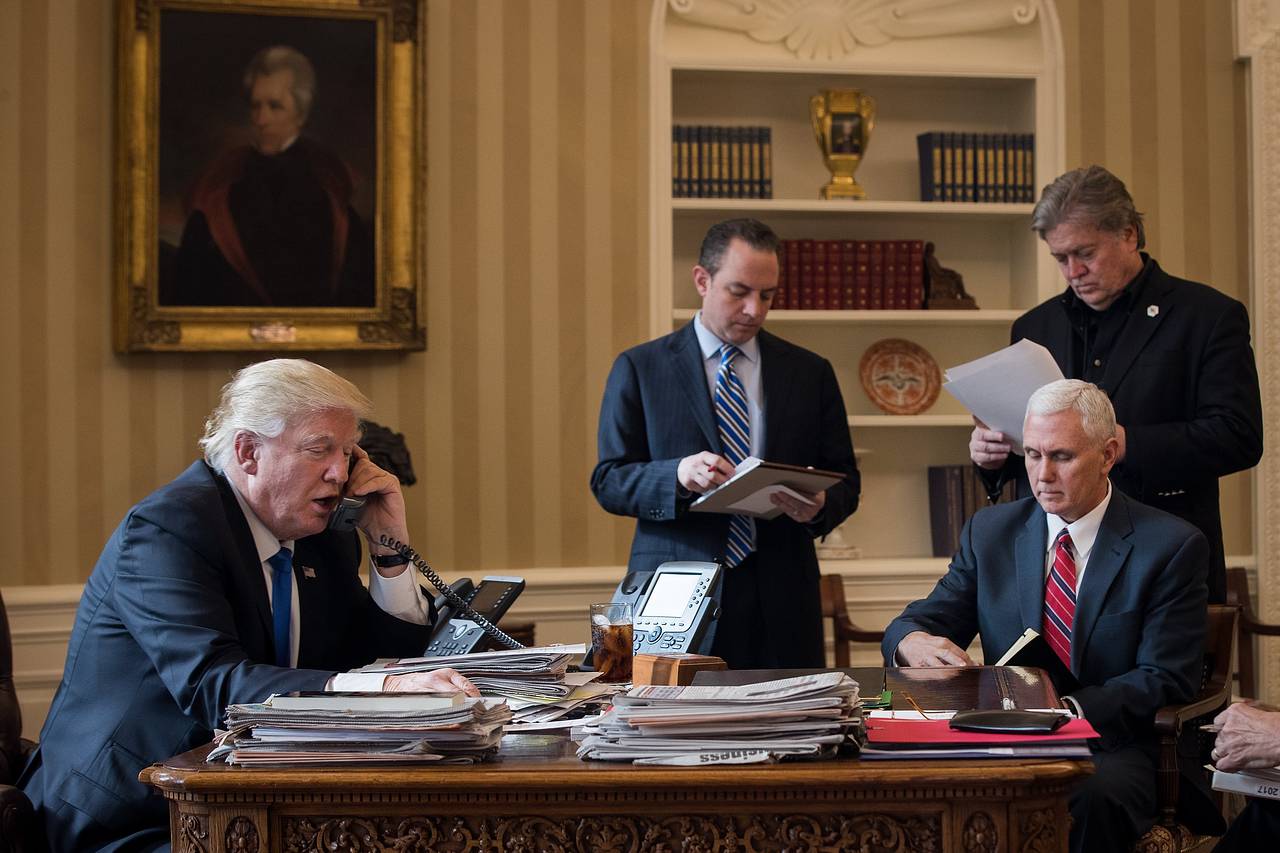 Persistence Pays Off: US President's Direct Phone Line to Putin