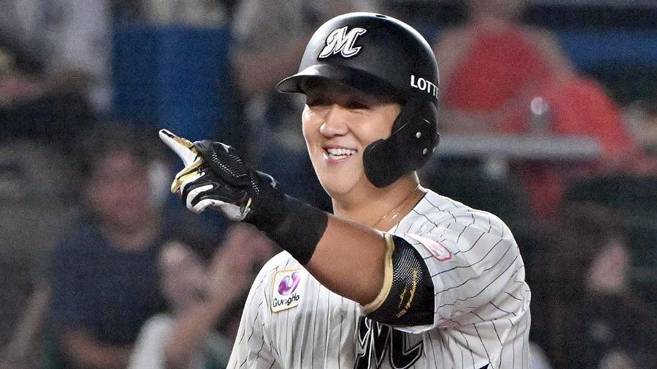 Yamaguchi from Lotte Hits Sensational Four Homers In a Row!