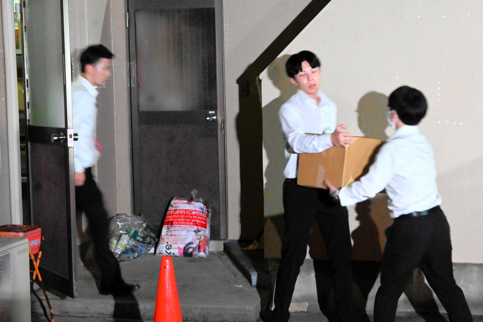 Search for Assemblyman: Suspected Embezzlement of 8 Million Yen to Secretary