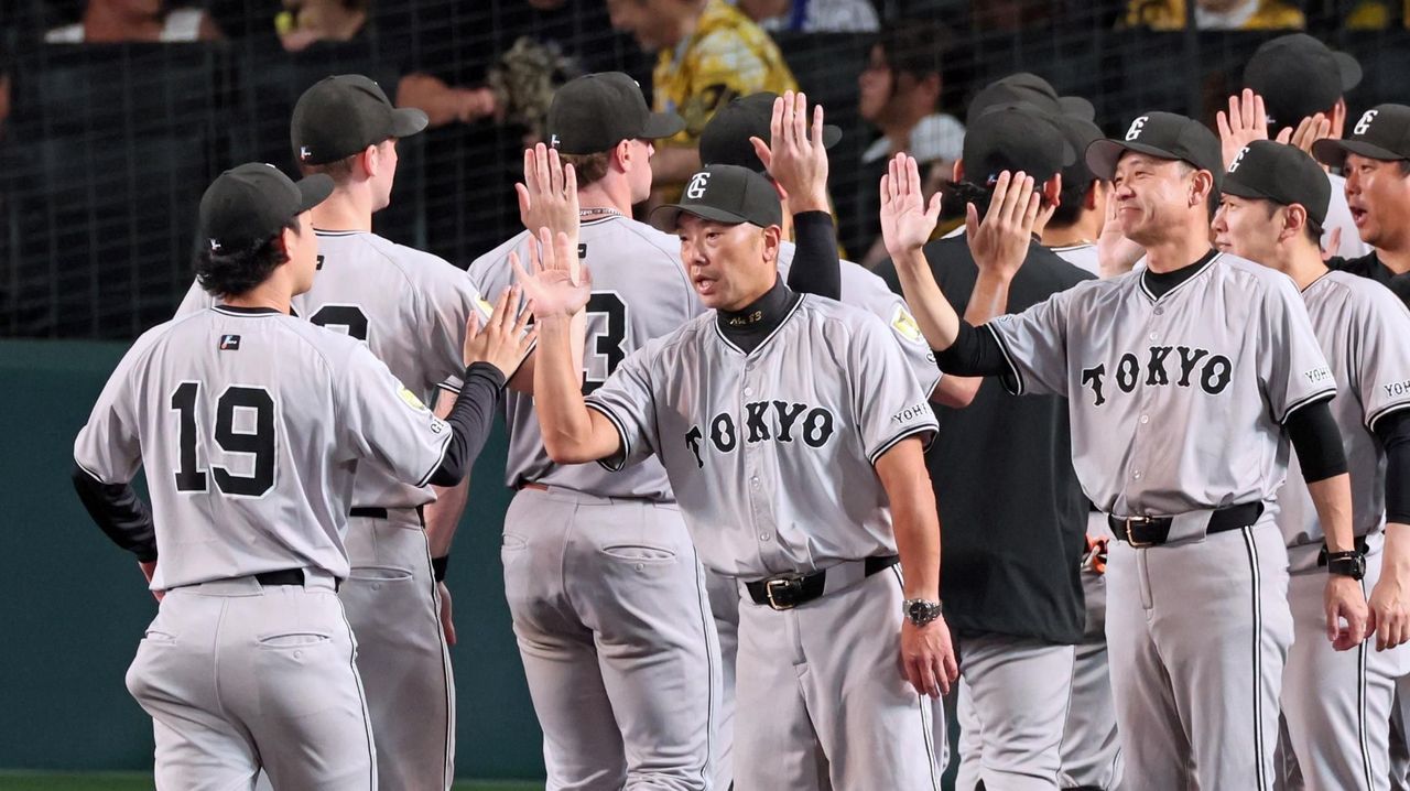 Baseball Coach G Up in Arms Over Poor Base Running