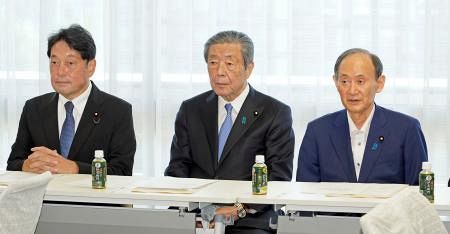 Ruling Party Eyes Disbanding Strategy for Comeback