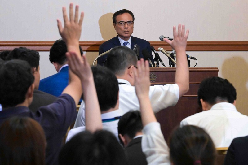 Facing the Storm: Tsuyoshi Arashiro Emotionally Opens Up About Claims of Innocence