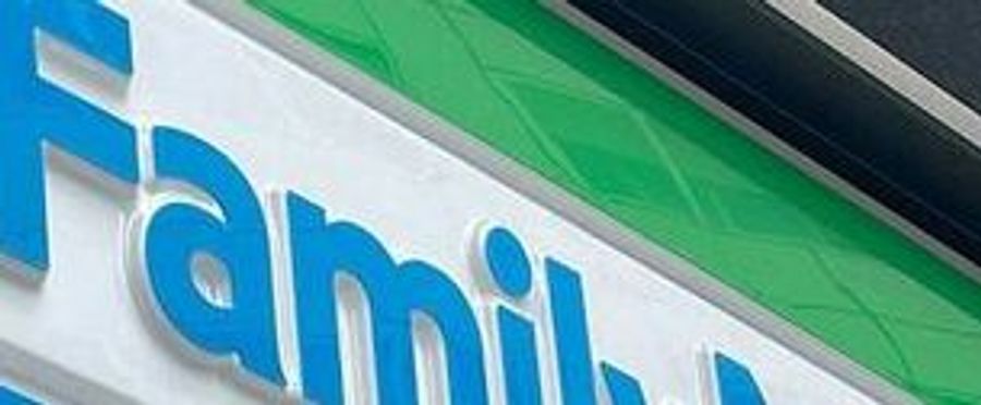 FamilyMart Apologizes for Unannounced Pork Ingredient in Sample Food