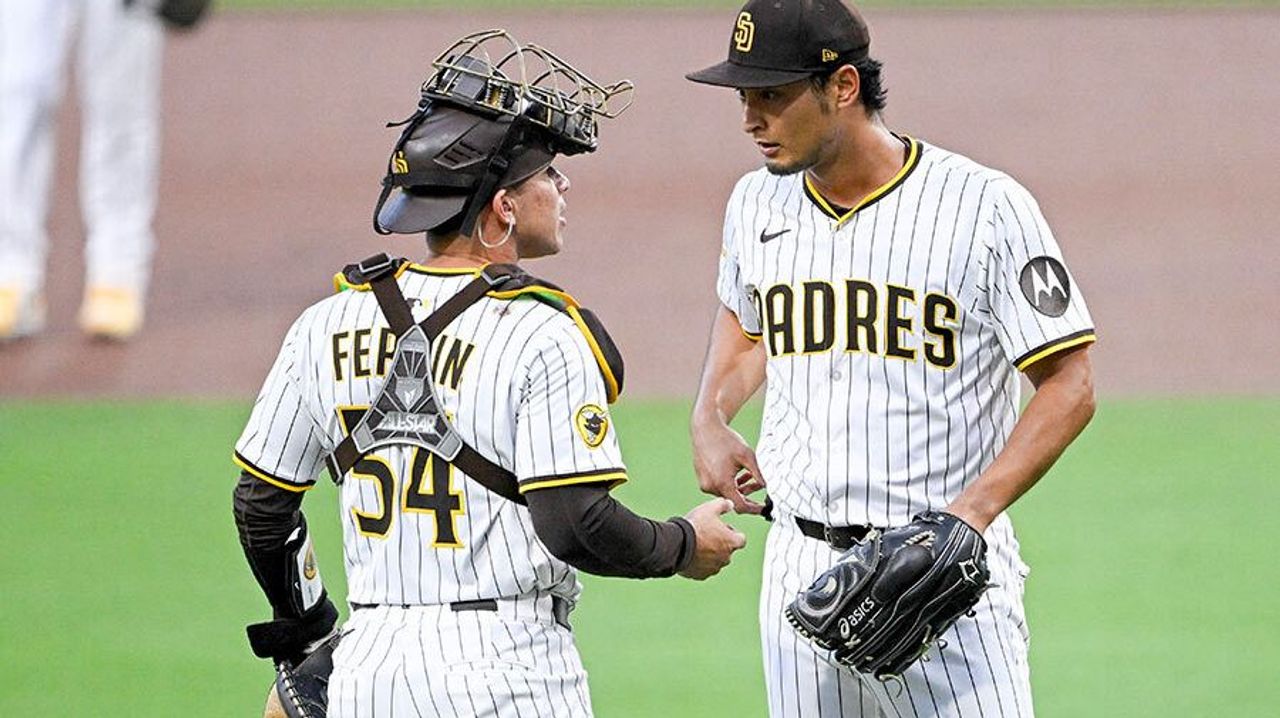 Pitcher Darvish Reveals His Frustration with Catcher — A Look Inside