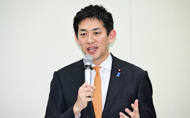 Kobayashi Takanori Throws Hat in Presidential Race Ring