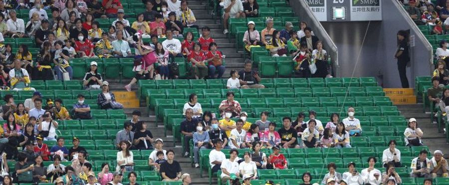Despite Championship Series, Spectator Seats Remain Empty at SoftBank Hawks' Home Ground