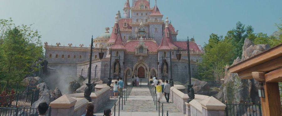 Magical Rescue at Tokyo Disneyland's 'Beauty and the Beast' Attraction