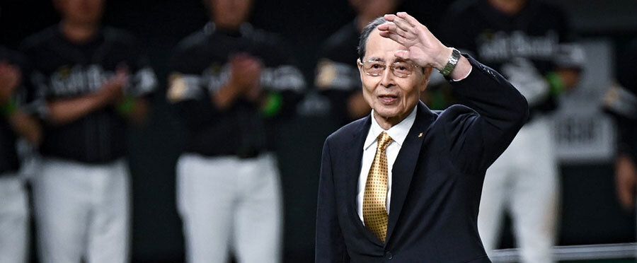 Chairman Wang Hails Top Draft Choice Rintaro in Prompt Phone Call