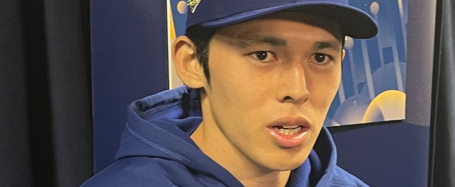 Roki On Stage: The Unexpected Baseball Star in Japan