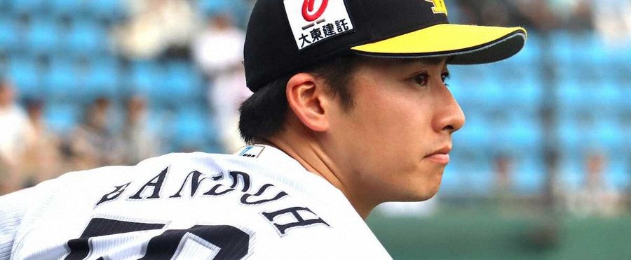 SB Hawks Shake Up Roster with Three Players Out for Next Season