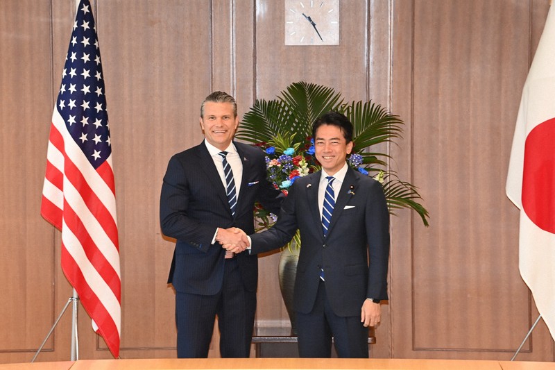 Fresh Beginnings: Japan's Defense Minister Meets US Counterpart for First Time