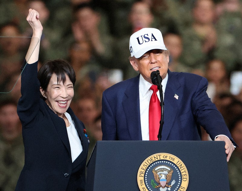 Prime Minister Kōishi's Unexpected Diplomatic Manners Stun Diplomats