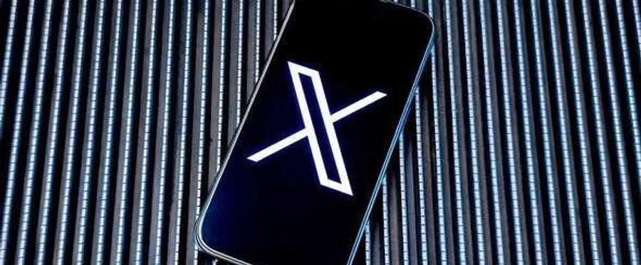 Elon Musk's Provocative Alert Expressed via Grok's Bikini Avatar