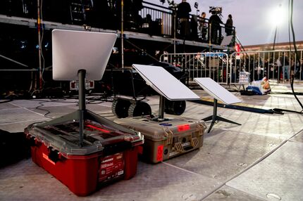 Starlink Throws Iran a Free Internet Lifeline