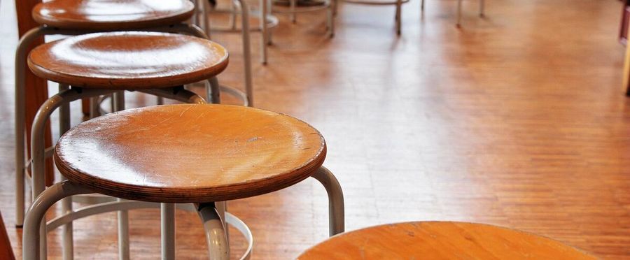 Empty Chairs: The New Trend in Japanese School Conferences