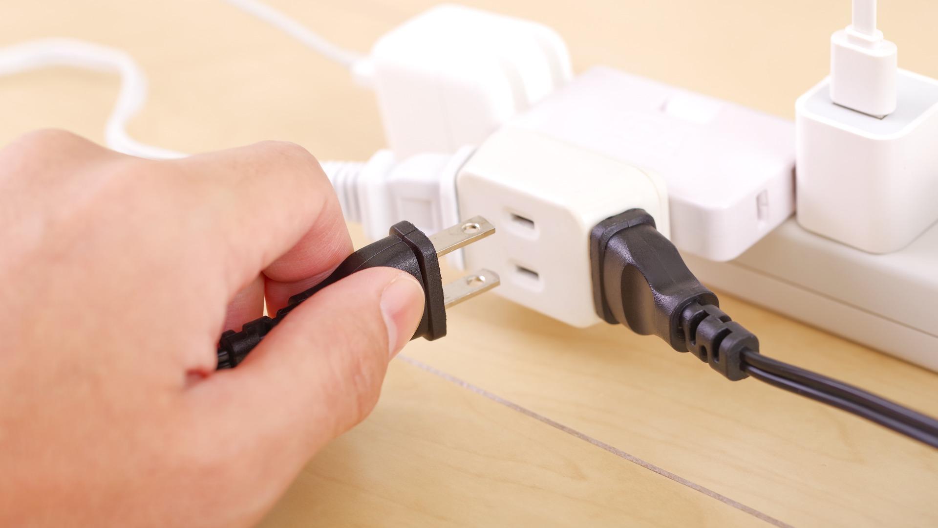 Liberal Democratic Party Takes Charge: Future of Electrical & Gas Costs Under Scrutiny