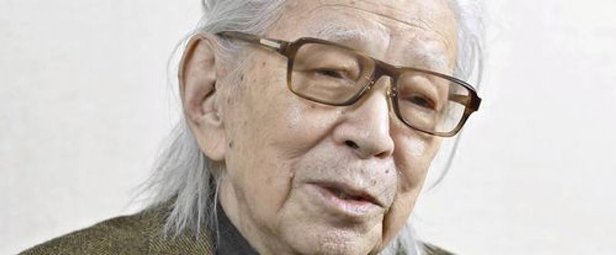 Battling Throat Cancer: Celebrated Author Itsuki Hiroyuki Speaks Out