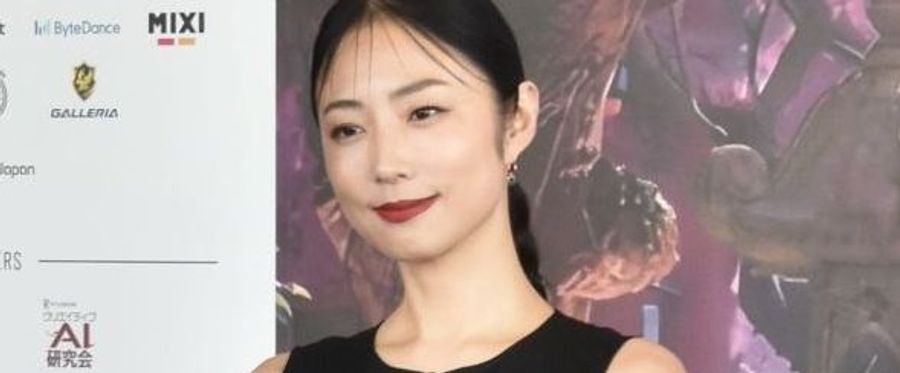 MEGUMI's Silent Smile Sparks Speculation