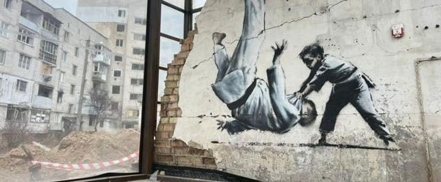 Unveiling the Enigma: Identity of Street Artist Banksy Revealed!