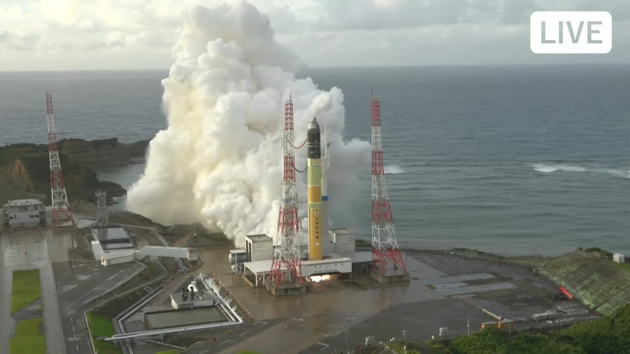 Liftoff for H3 Rocket's 6th Thruster Trial!