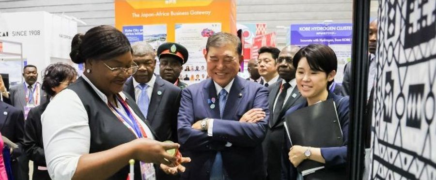 Unsung Heroes: The Secret World of the Japanese Ministry of Foreign Affairs' Interpreters