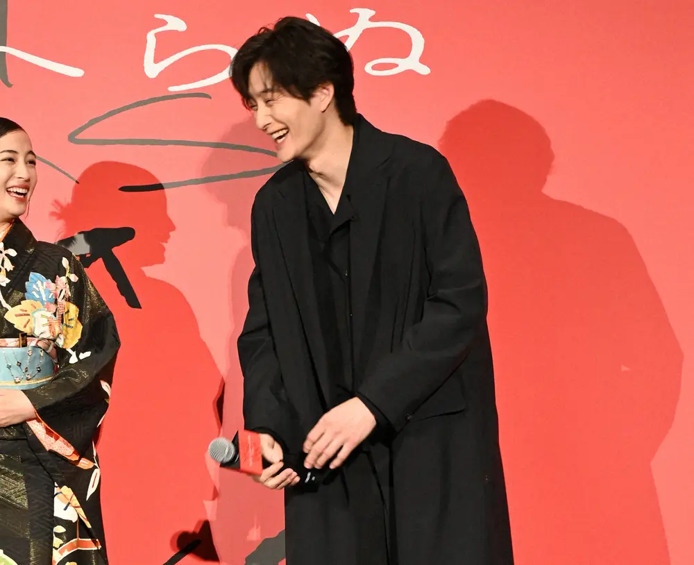 Masaki Okada Steps into Fatherhood: First Public Appearance Post-Baby