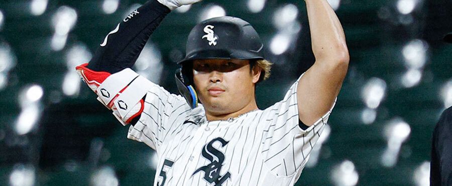 Underdog Team Sparked by the 'Murakami Effect'