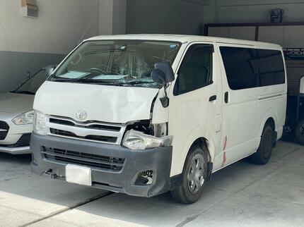 Tragic Microbus Accident Leaves Two in Critical Condition in Japan