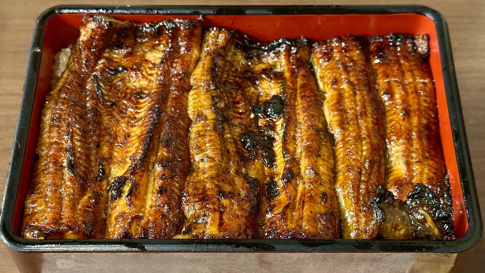 A Slippery Surprise: Summer Eel Prices Take a Dive in Japan