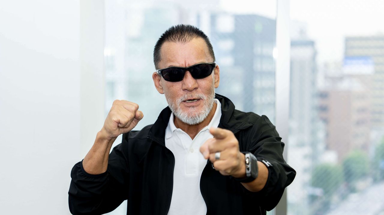 Iconic Wrestler Chono Turns Tragedy into Social Contribution