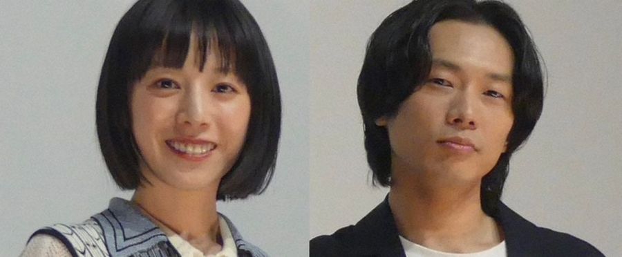 Screen Star Kahomi Ties the Knot with Motoharu Hamasaki